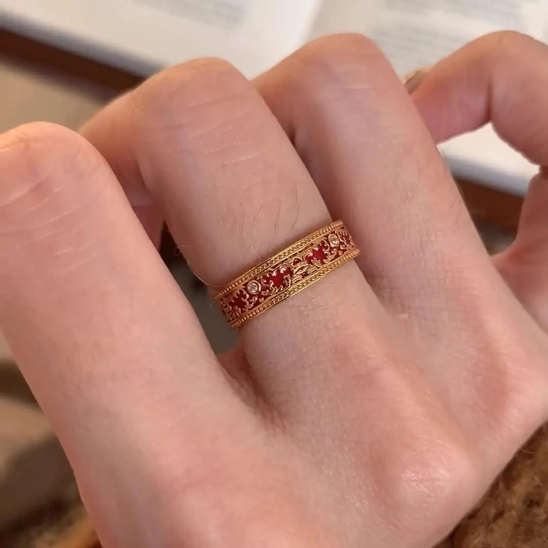Vintage Floral Gold Enamel Ring