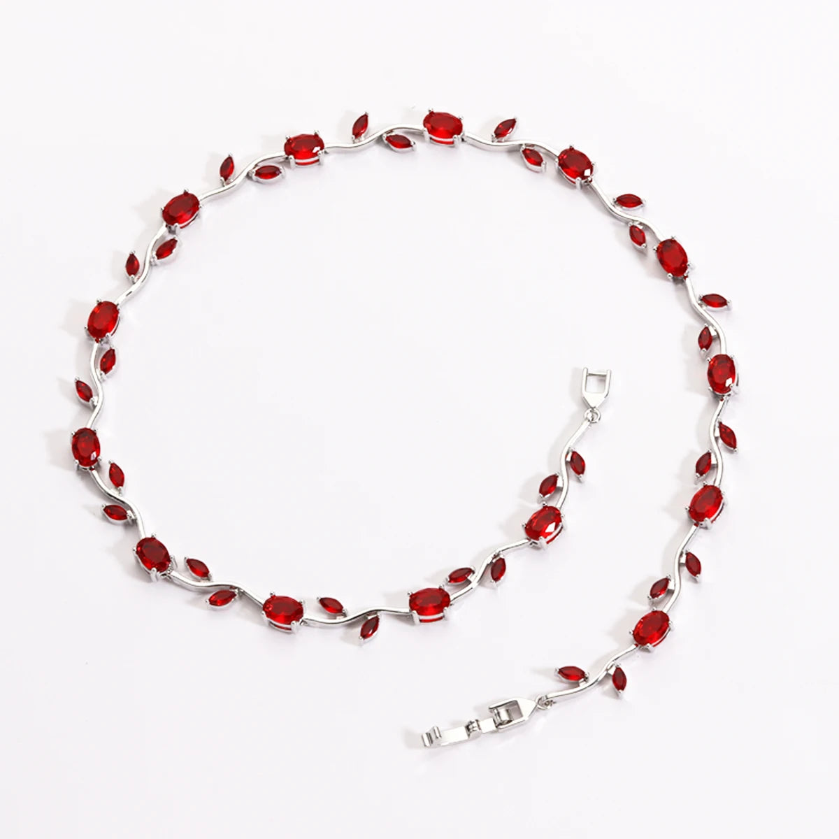 Elegant Leaf Choker Necklaces / Bracelets