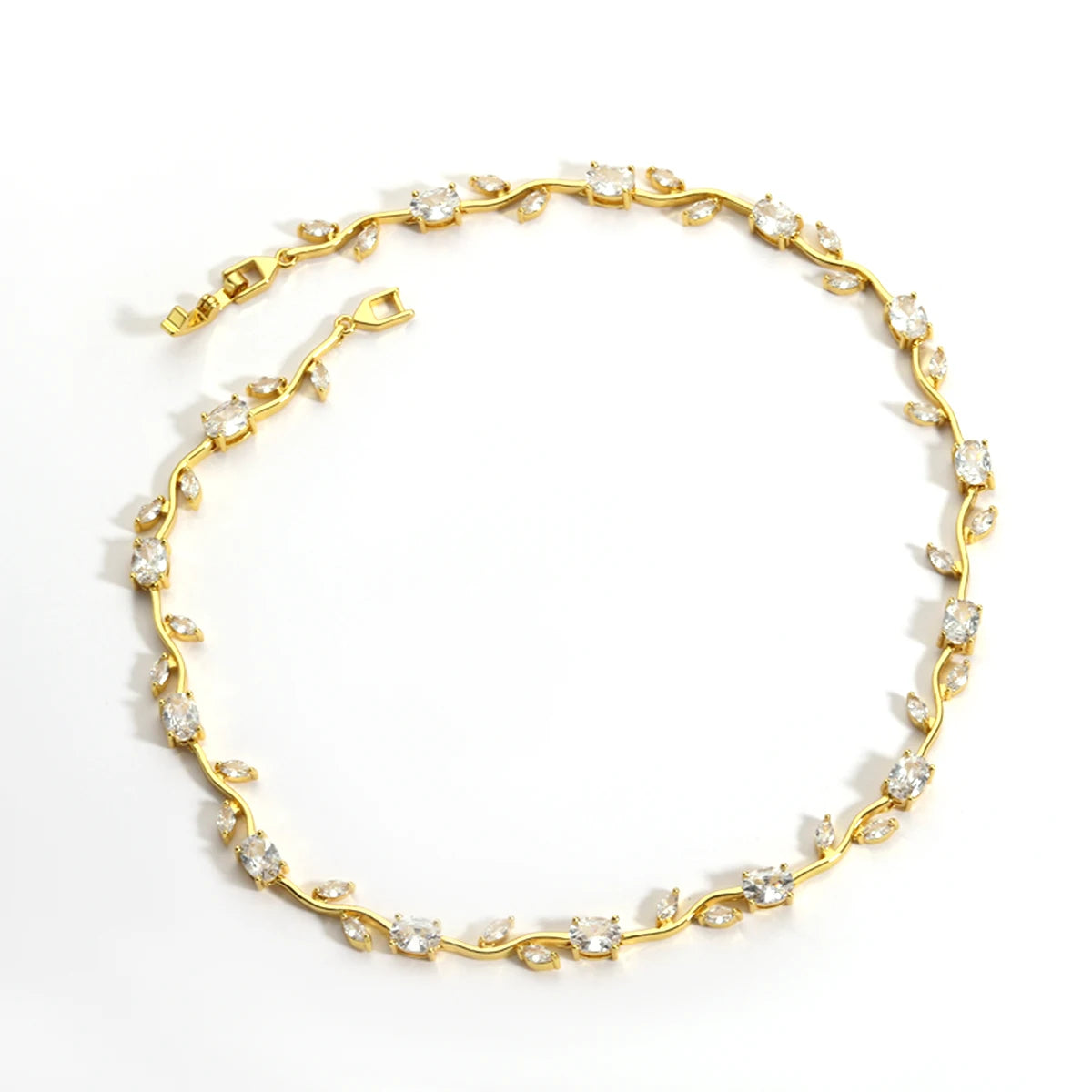 Elegant Leaf Choker Necklaces / Bracelets